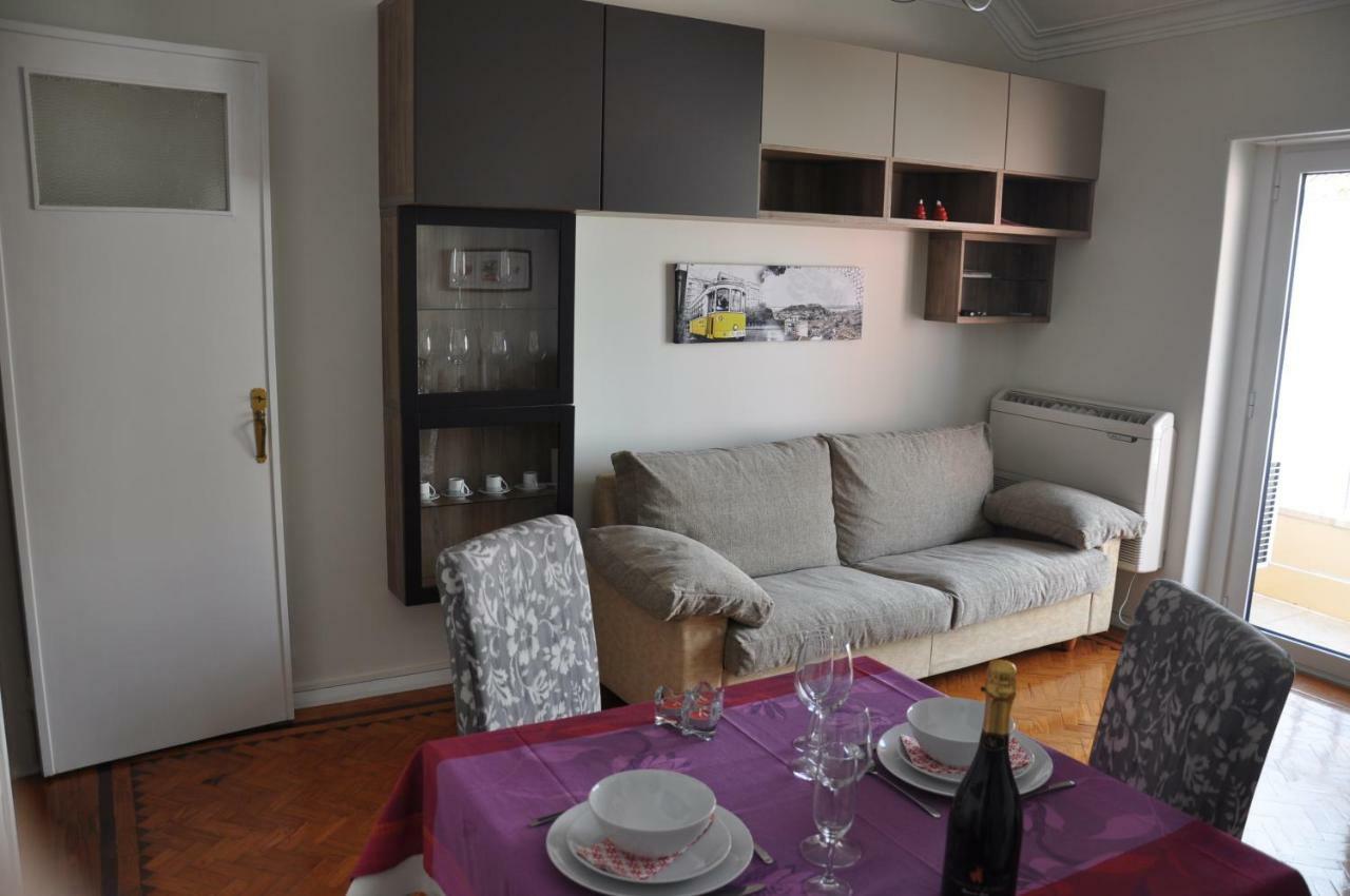 Ferias No Bairro Apartment Lisbon Luaran gambar