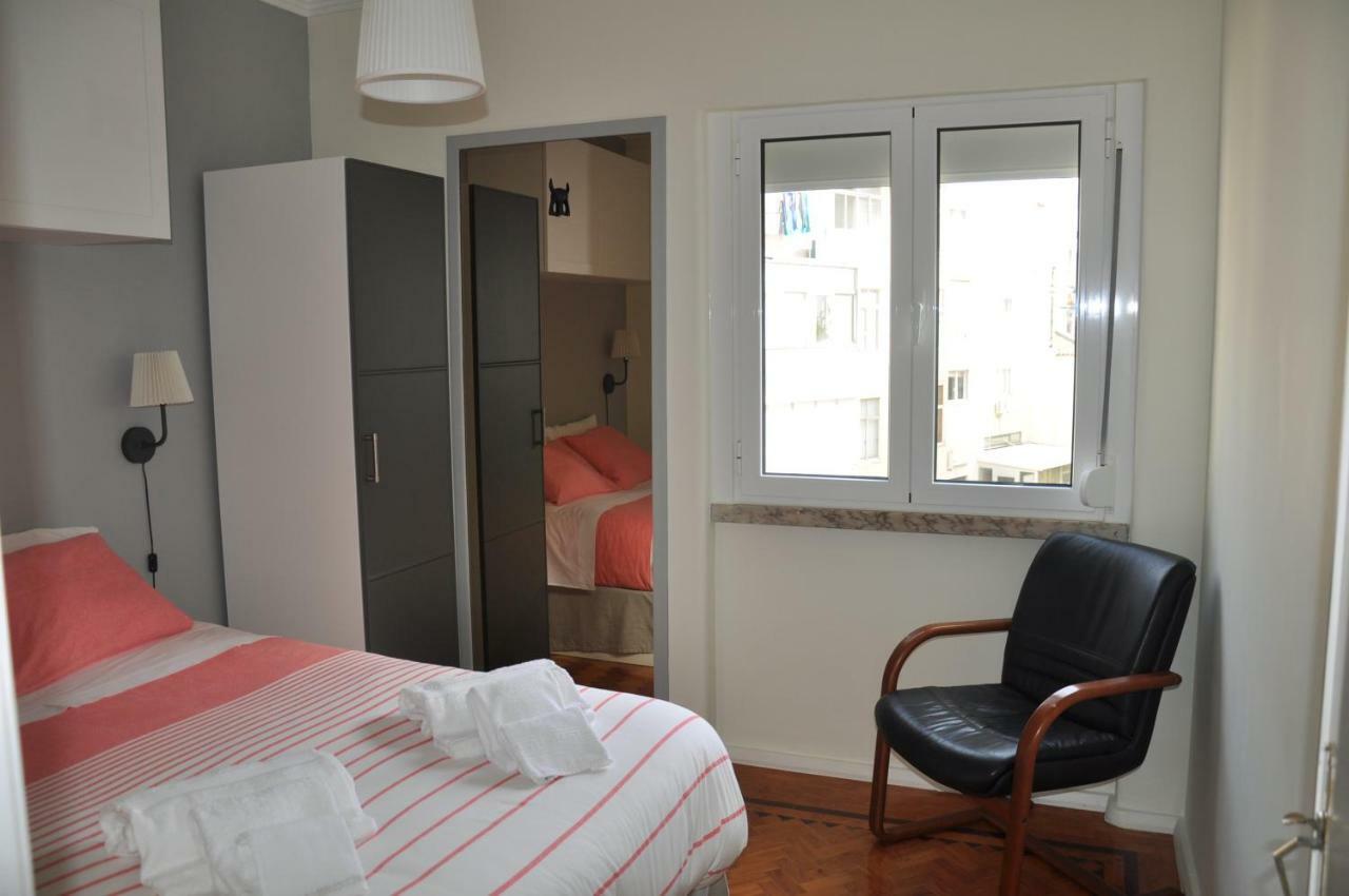 Ferias No Bairro Apartment Lisbon Luaran gambar